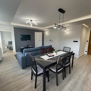 https://luksusowy-apartament-nad-samym-morzem-apartment.gdanskhotel.org
